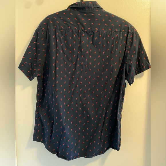 Nice denim & flower flamingo patterned shirt. - Picture 2 of 3